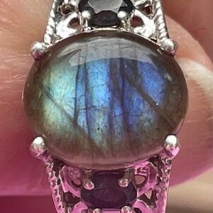 Ladies Sterling Silver Ring 7